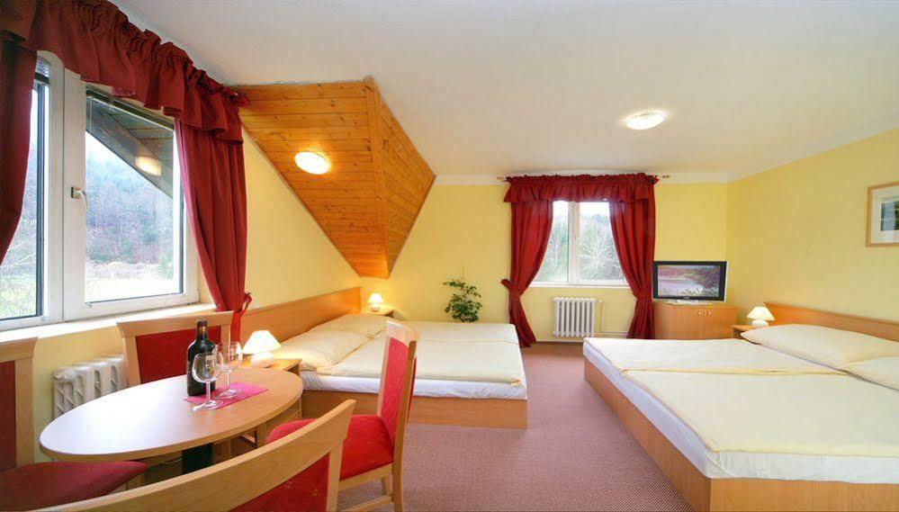 Hotel Harrachov Inn Exterior photo
